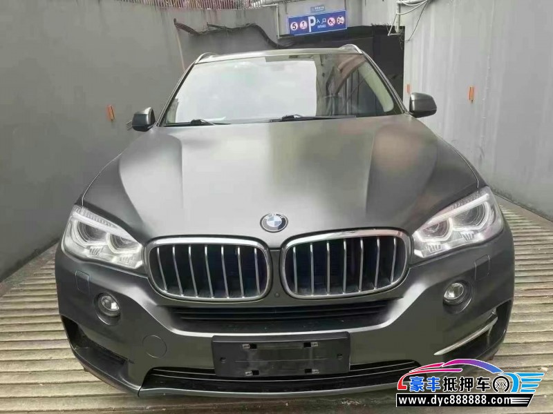 18年宝马X5轿车抵押车出售