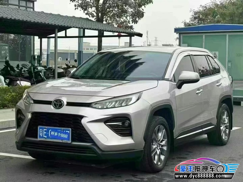 22年丰田威兰达轿车抵押车出售