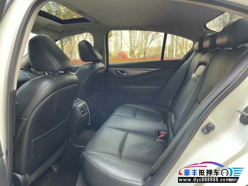 17年英菲尼迪QX50轿车抵押车出售