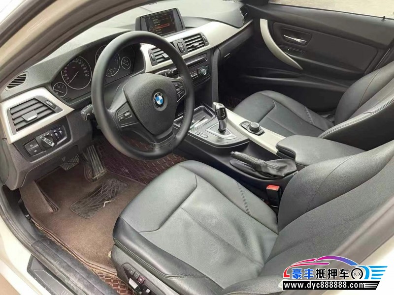 15年宝马3系轿车抵押车出售