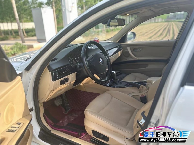 12年宝马3系轿车抵押车出售