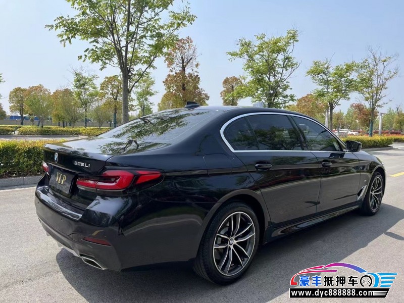 22年宝马5系轿车抵押车出售