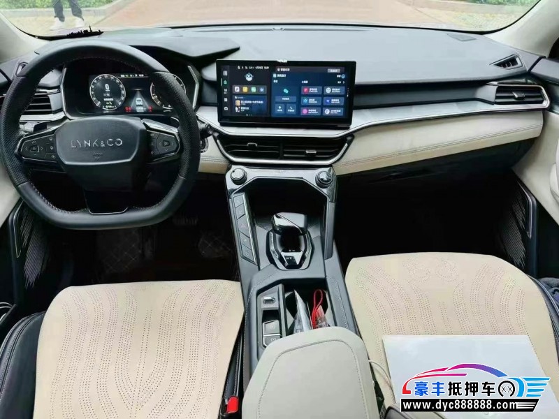 23年领克06轿车抵押车出售