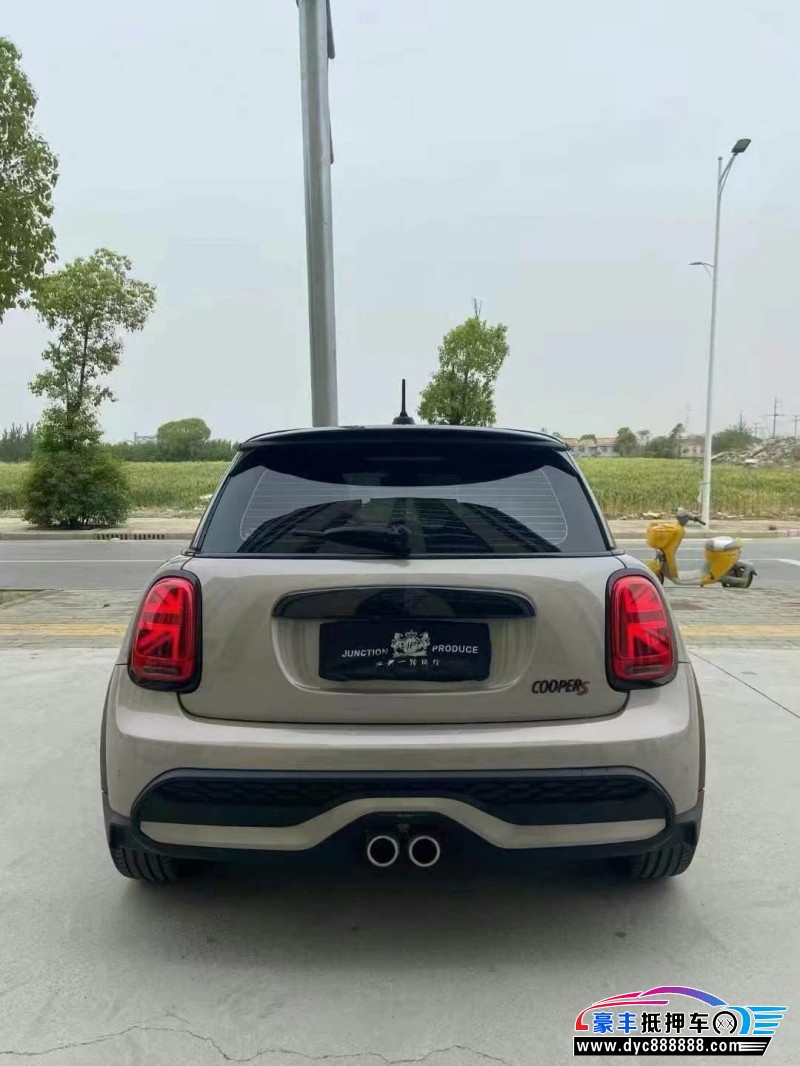 22年宝马MINI轿车抵押车出售