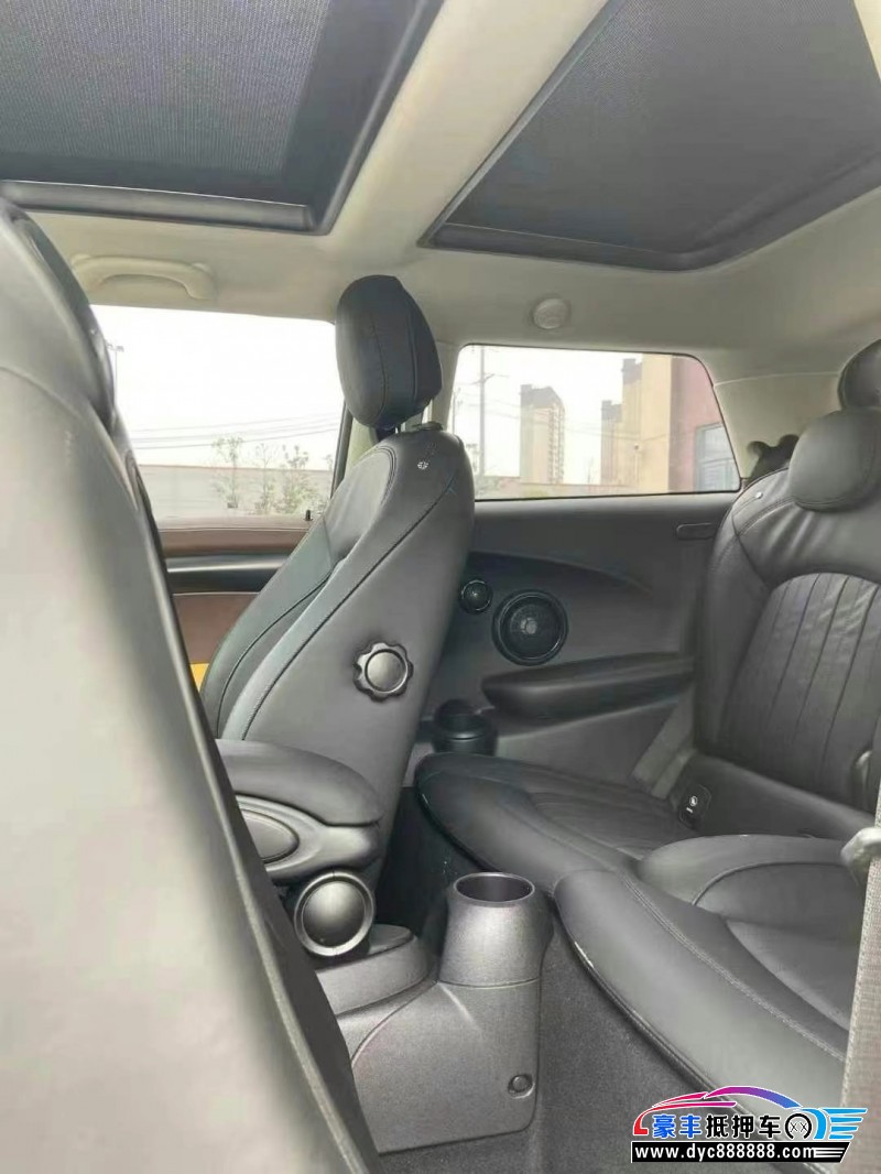 22年宝马MINI轿车抵押车出售