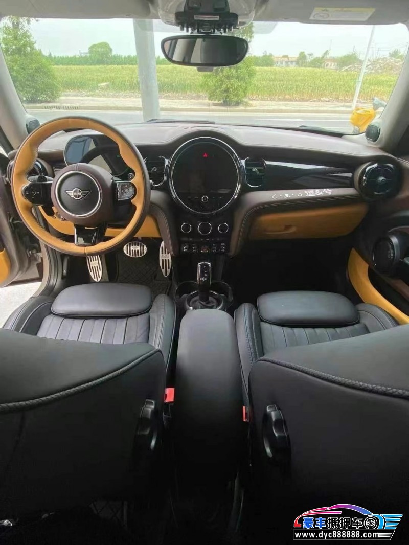 22年宝马MINI轿车抵押车出售