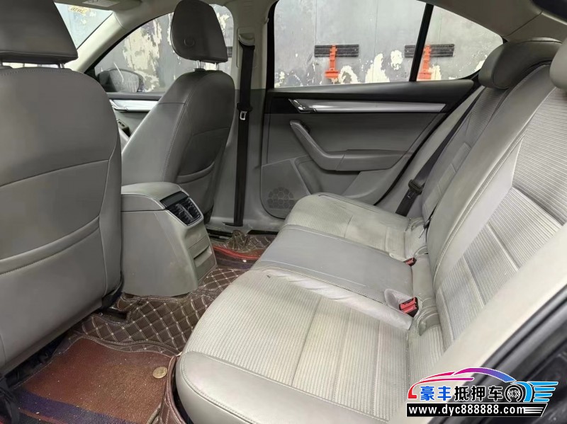 14年斯柯达明锐轿车抵押车出售