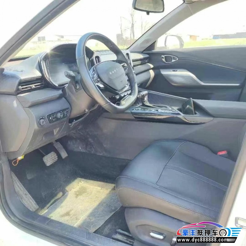 22年宝骏RC5轿车抵押车出售