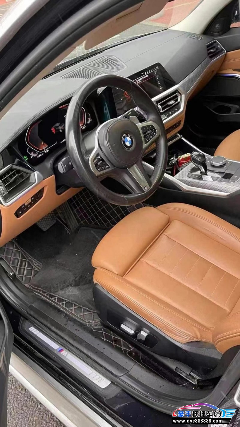 20年宝马3系轿车抵押车出售