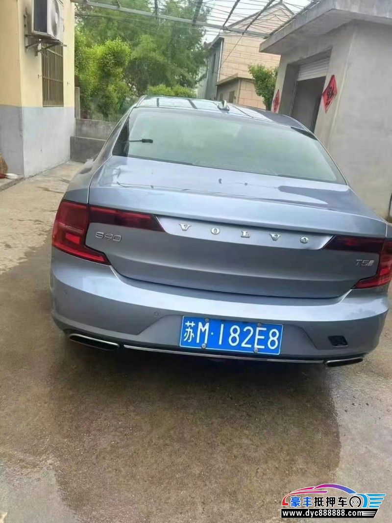 19年沃尔沃S90轿车抵押车出售