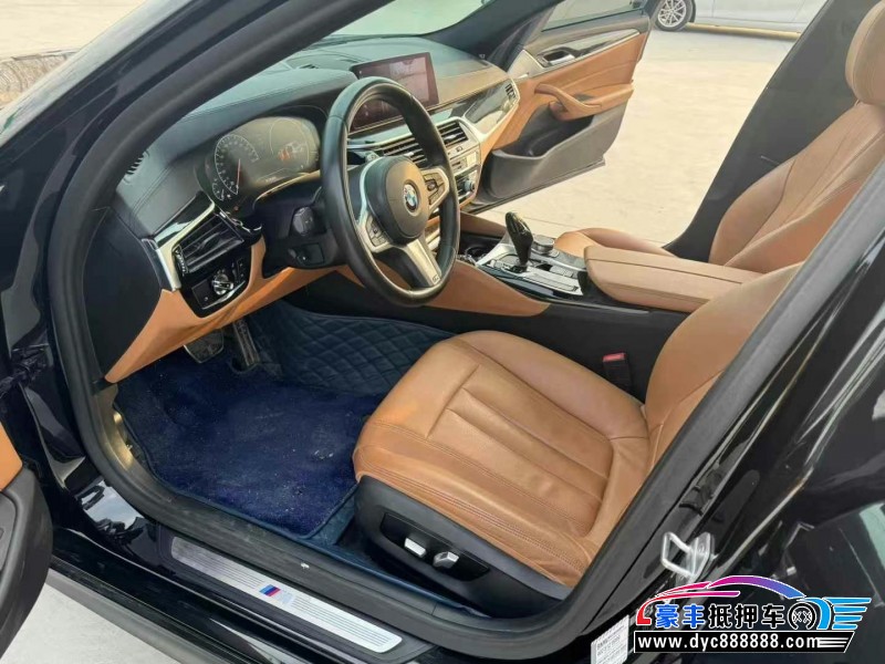 19年宝马5系轿车抵押车出售