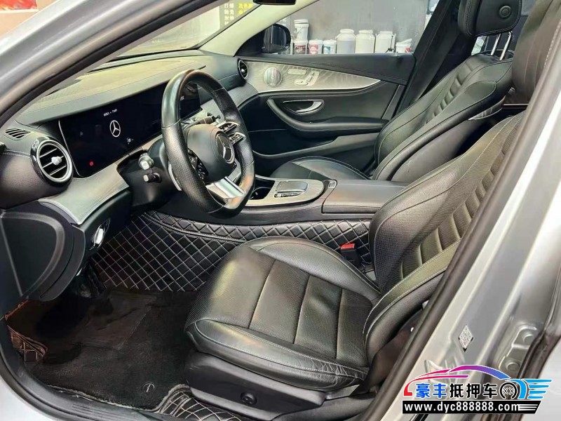 20年奔驰E轿车抵押车出售