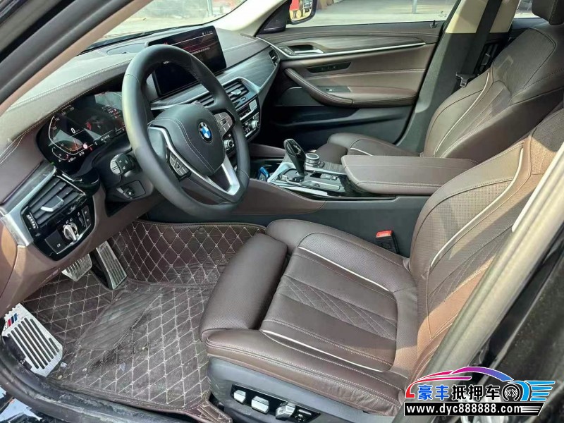 22年宝马5系轿车抵押车出售