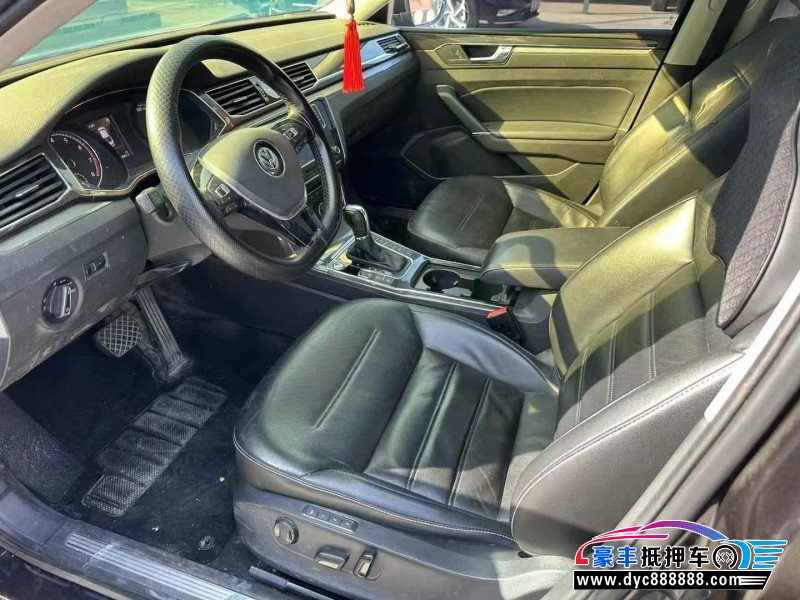 18年大众帕萨特轿车抵押车出售