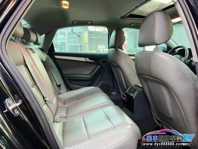 15年奥迪A4L轿车抵押车出售