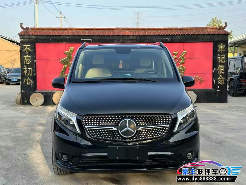 21年奔驰威霆轿车抵押车出售