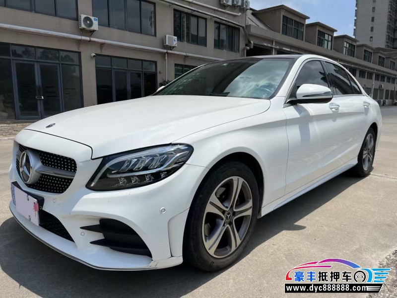 21年奔驰C轿车抵押车出售