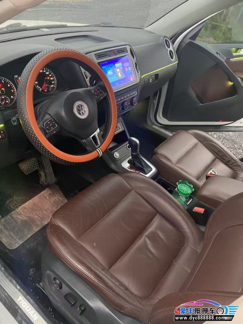 17年大众途观轿车抵押车出售