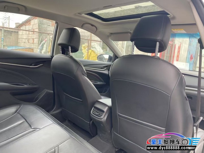 17年别克英朗轿车抵押车出售