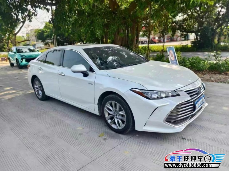 21年丰田亚洲龙轿车抵押车出售