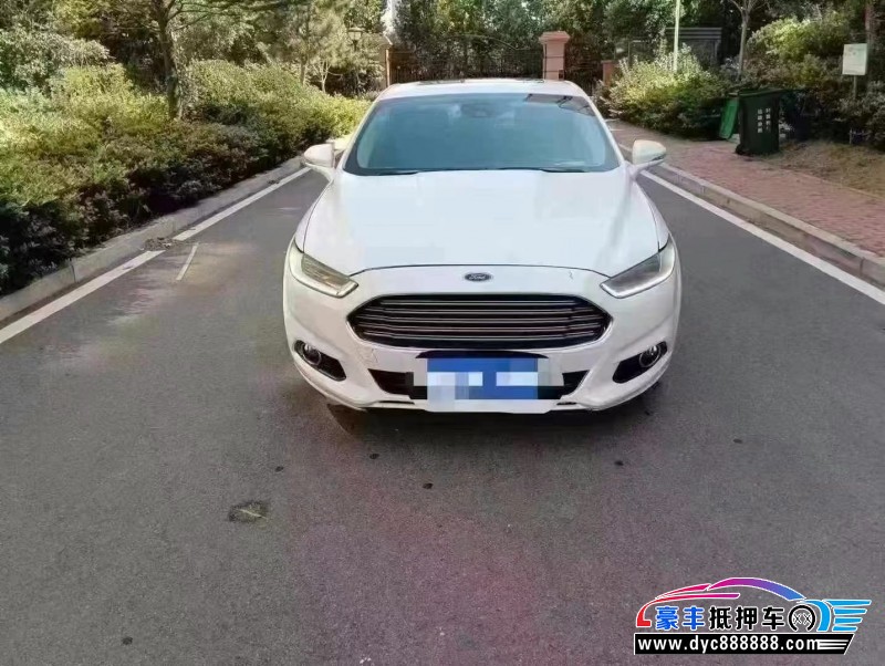 13年福特蒙迪欧轿车抵押车出售