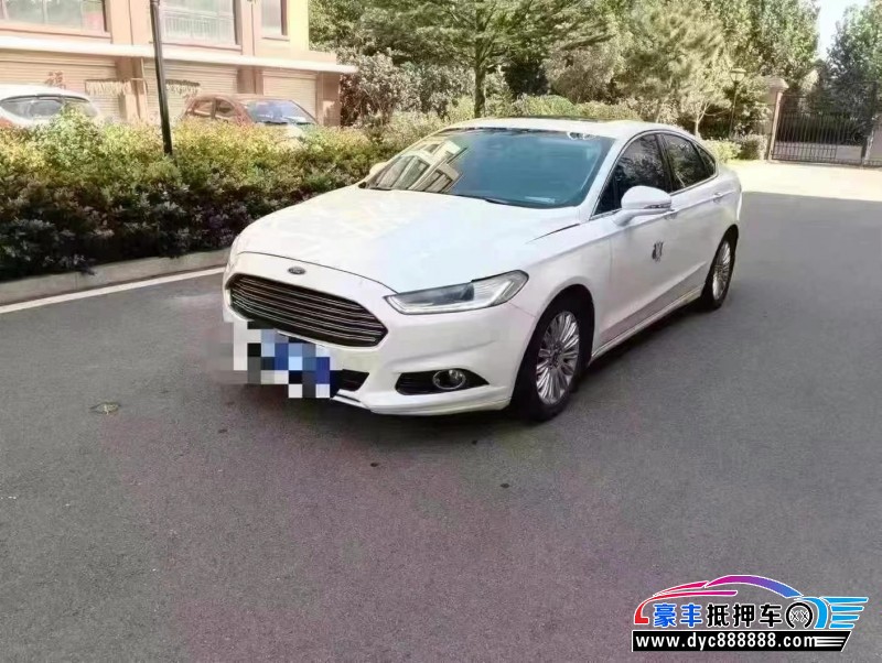 13年福特蒙迪欧轿车抵押车出售