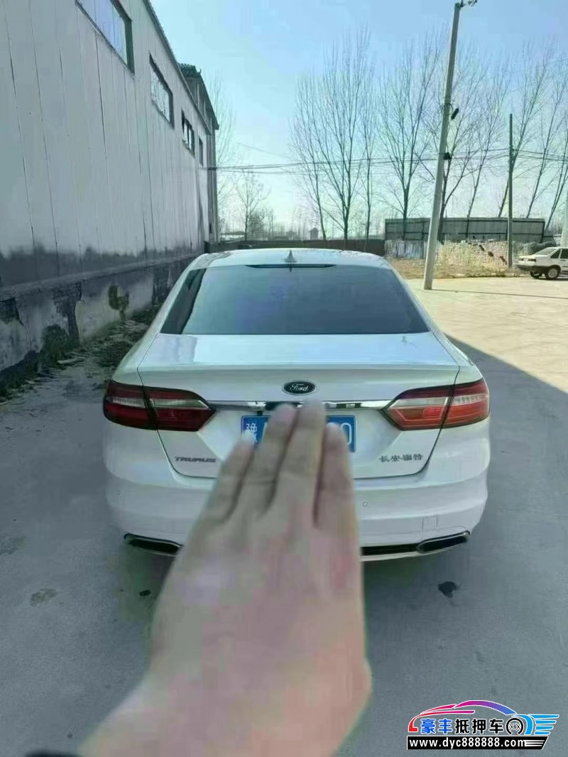 19年福特金牛座轿车抵押车出售