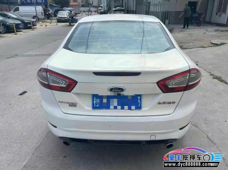 14年福特致胜轿车抵押车出售