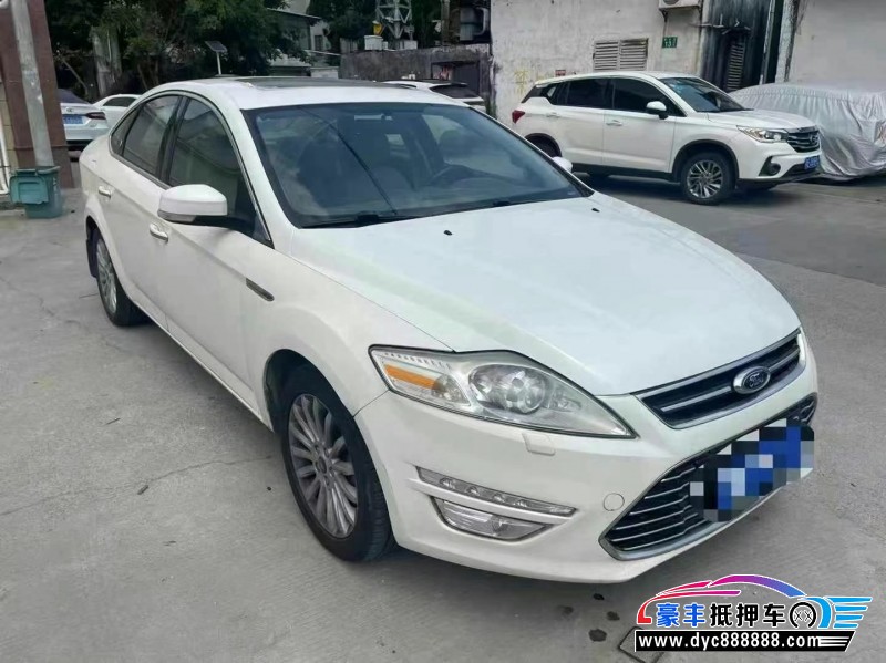 14年福特致胜轿车抵押车出售