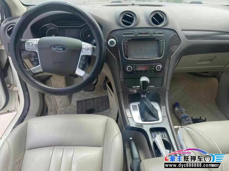 14年福特致胜轿车抵押车出售