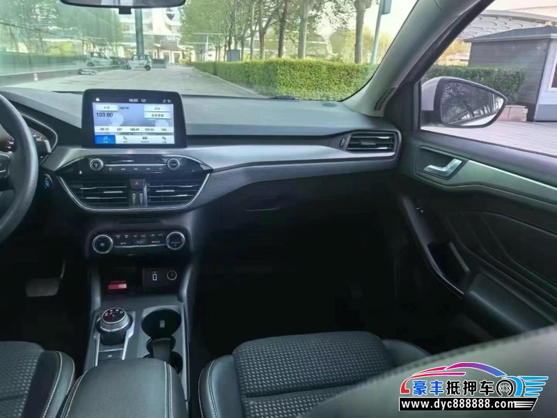 19年福特福克斯轿车抵押车出售