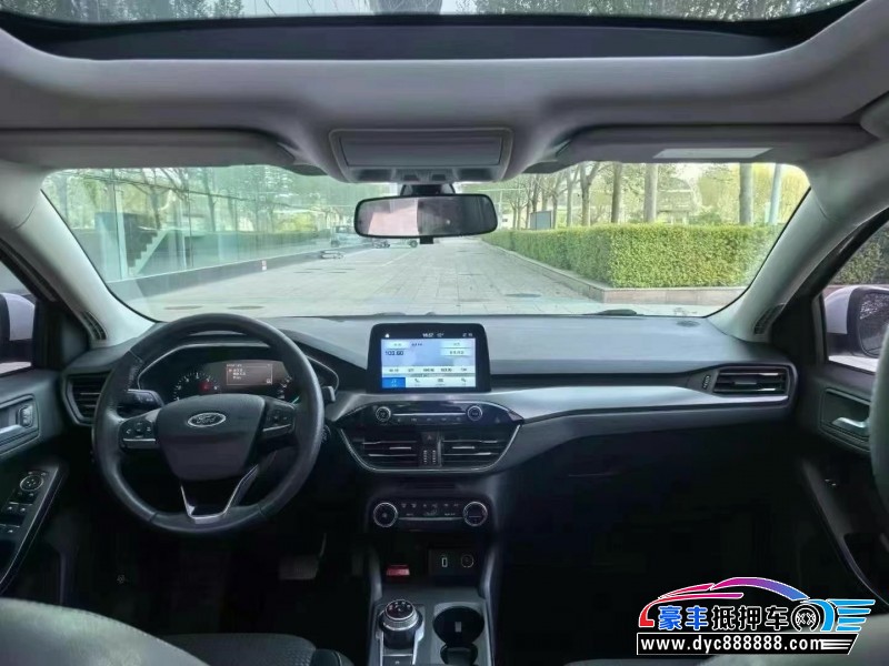 19年福特福克斯轿车抵押车出售