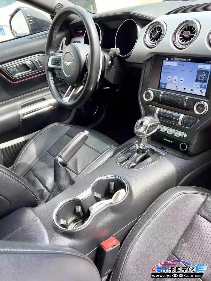 17年福特野马轿车抵押车出售