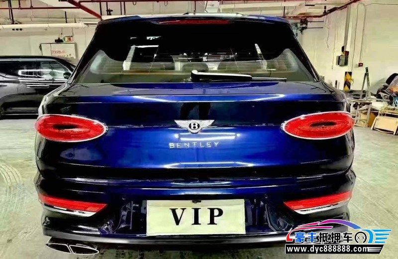 25年宾利添越轿车抵押车出售