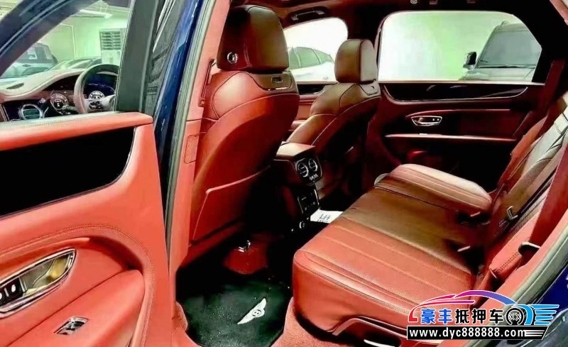 25年宾利添越轿车抵押车出售