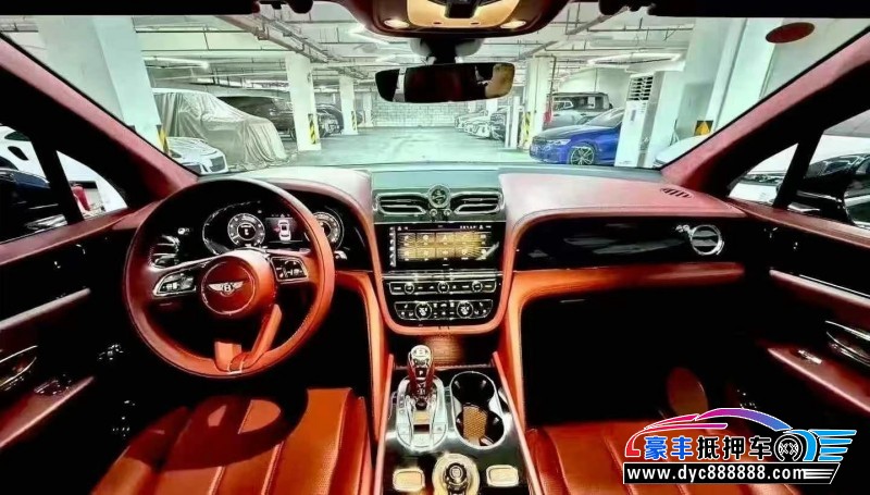 25年宾利添越轿车抵押车出售