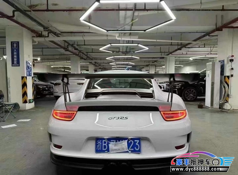 17年保时捷911轿车抵押车出售