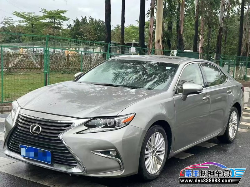 18年雷克萨斯ES轿车抵押车出售