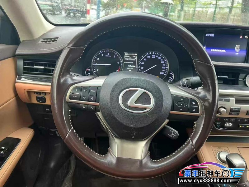 18年雷克萨斯ES轿车抵押车出售