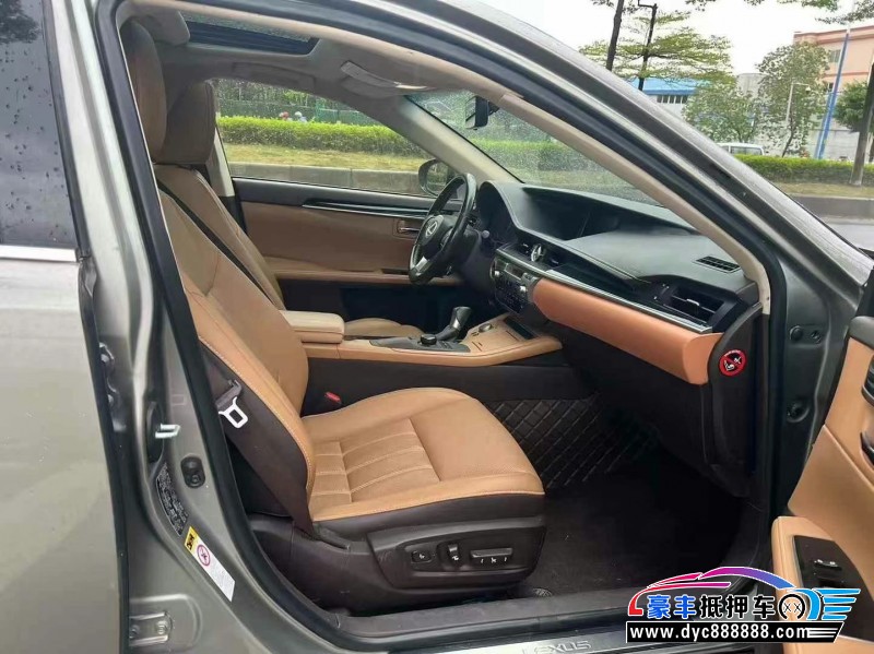 18年雷克萨斯ES轿车抵押车出售