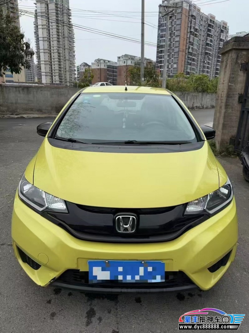 17年本田飞度轿车抵押车出售