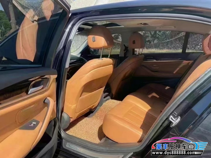 18年宝马5系轿车抵押车出售