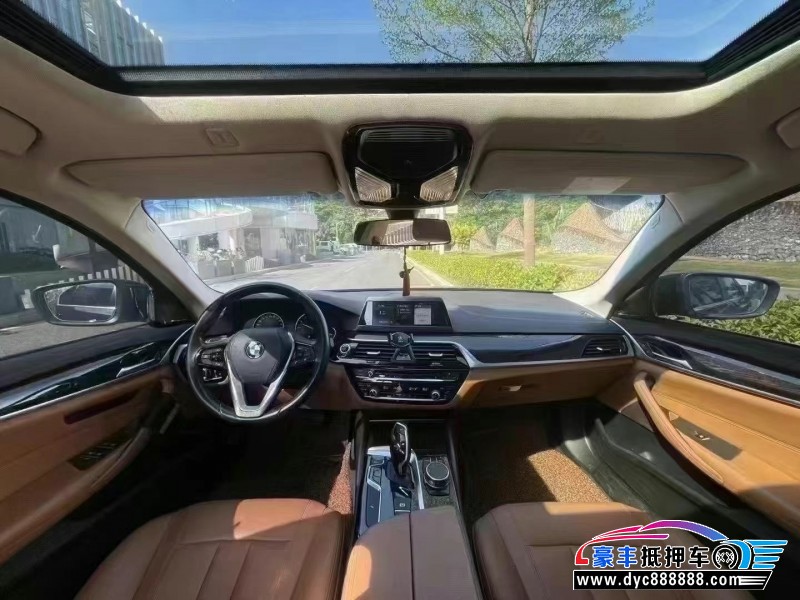 18年宝马5系轿车抵押车出售