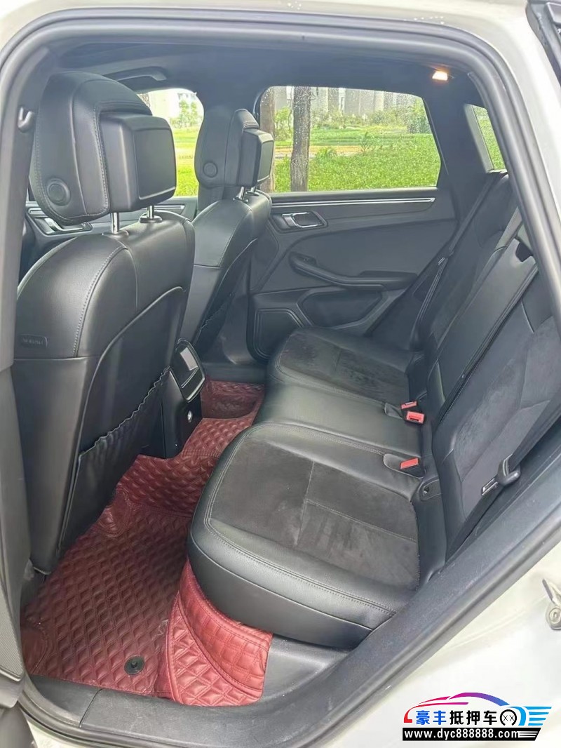 17年保时捷Macan迈凯轿车抵押车出售