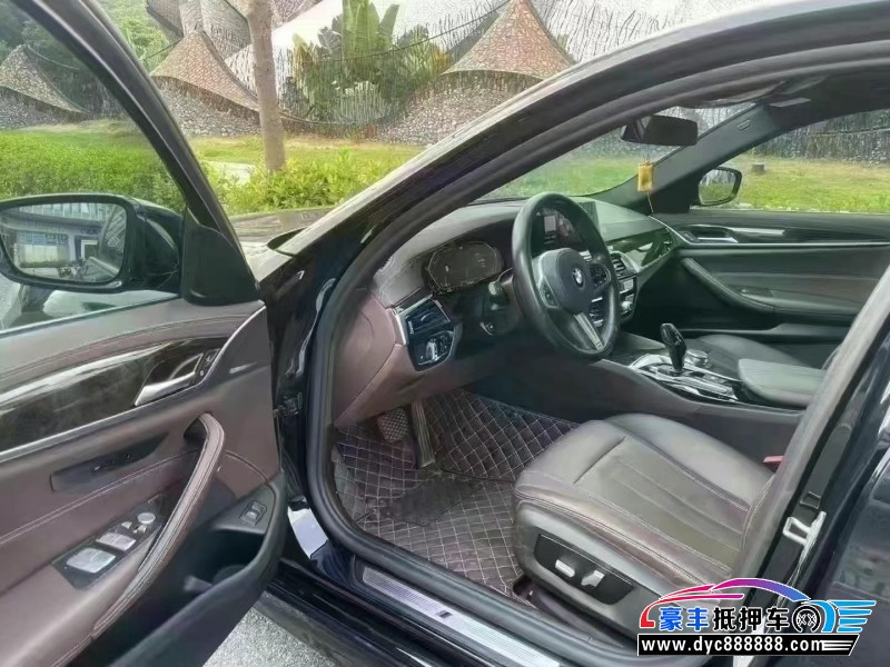 20年宝马5系轿车抵押车出售