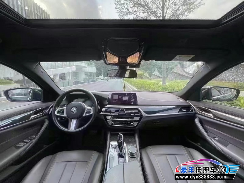 20年宝马5系轿车抵押车出售