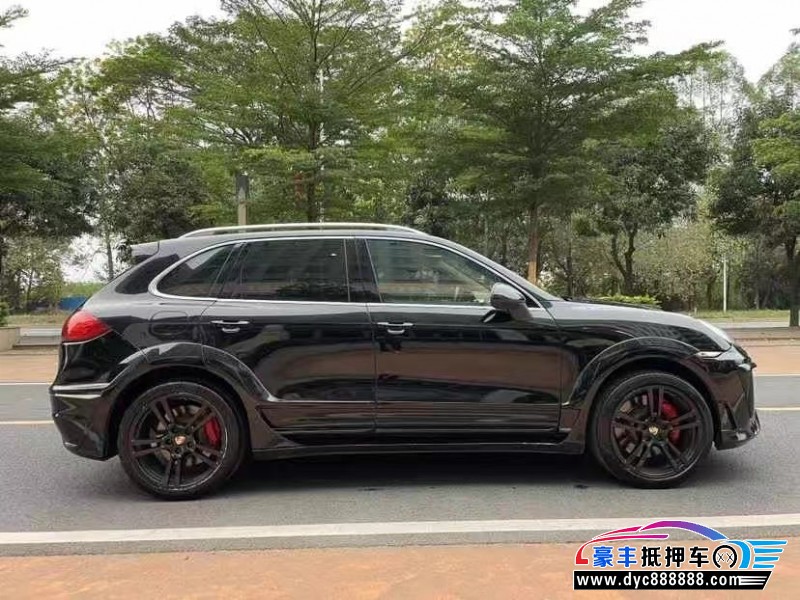 12年保时捷卡宴轿车抵押车出售