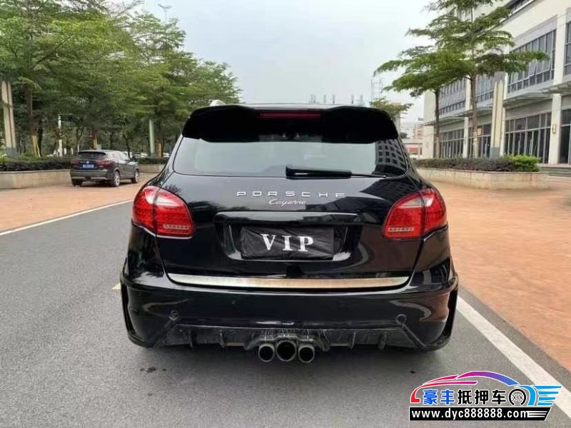 12年保时捷卡宴轿车抵押车出售