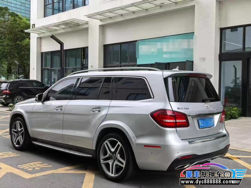 19年奔驰GLS轿车抵押车出售