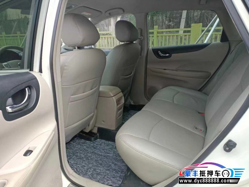 14年日产骐达轿车抵押车出售